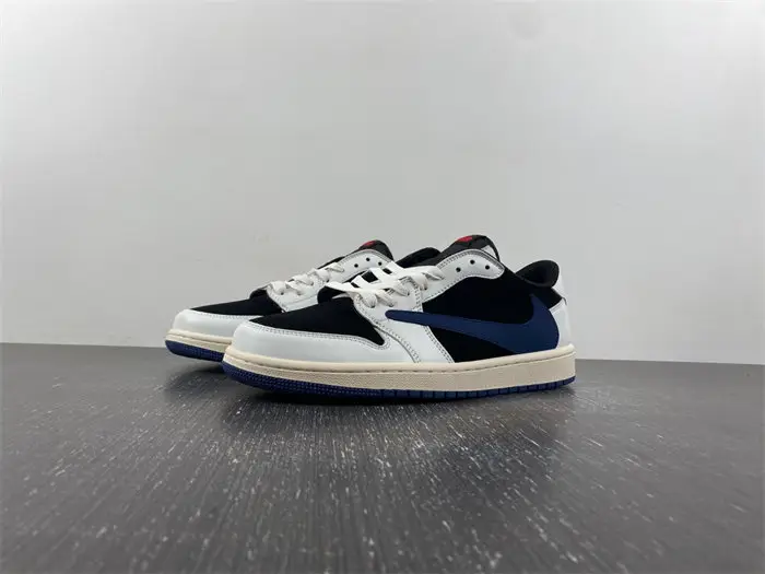 Travis Scott x Air Jordan 1 Low 