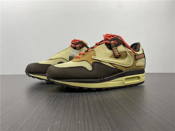 Travis Scott x MAX1 
