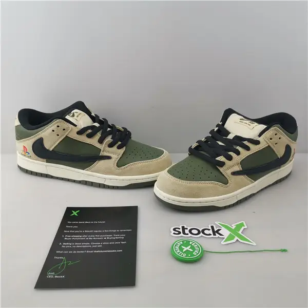 NIKE DUNK LOW TRAVIS SCOTT X 