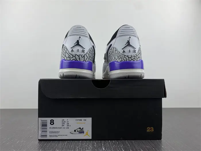 Jordan Legacy 312 Low Lakers 