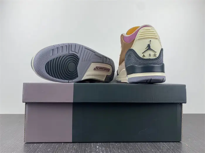 Air Jordan 3 Retro 