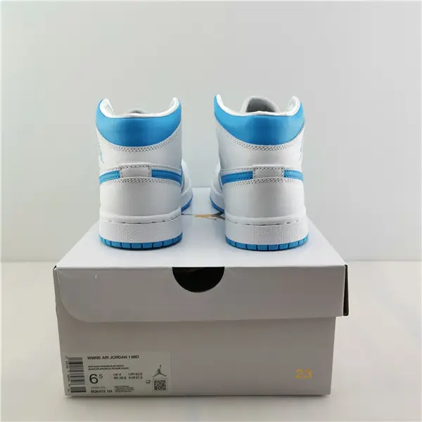Air Jordan 1 MID North Carolina 