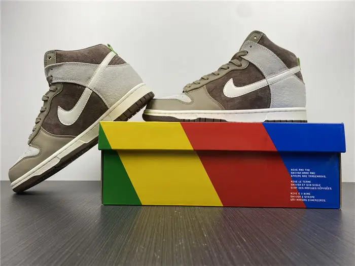 Nike Dunk High Chocolate 