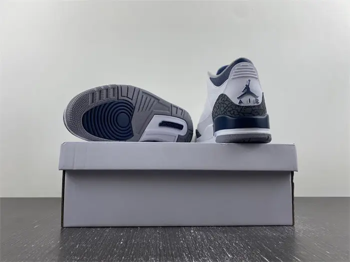 Jordan 3 Retro Midnight Navy 