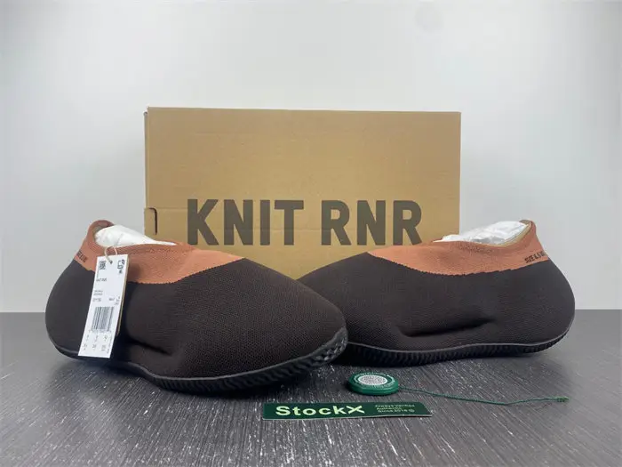 adidas Yeezy Knit RNR Stone Carbon 