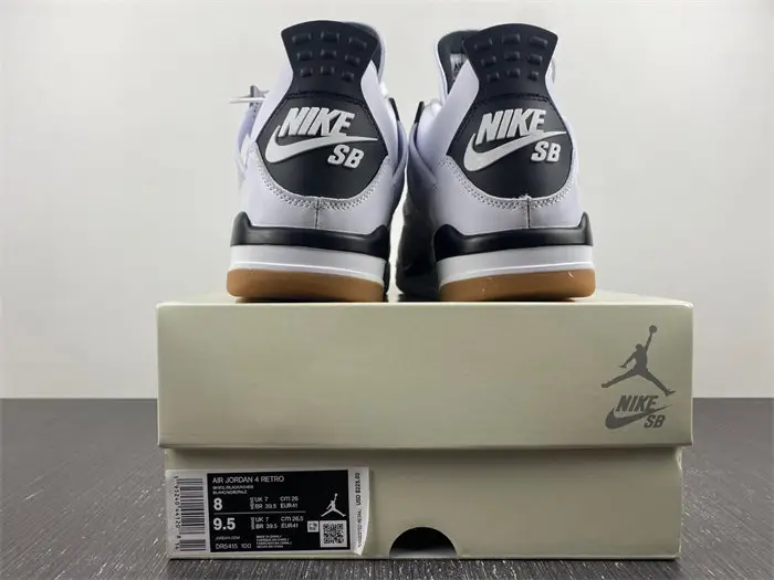 Nike SB x Air Jordan 4 