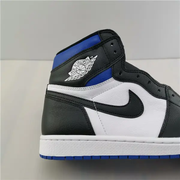 AIR JORDAN 1 HIGH OG 