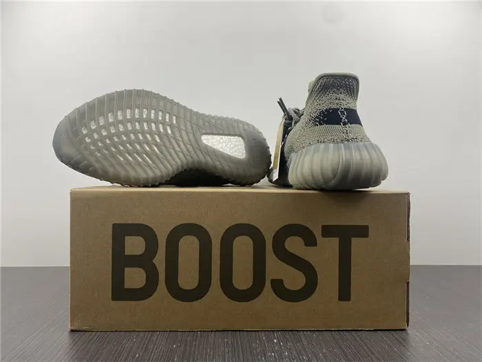 Adidas Yeezy 350 V2 
