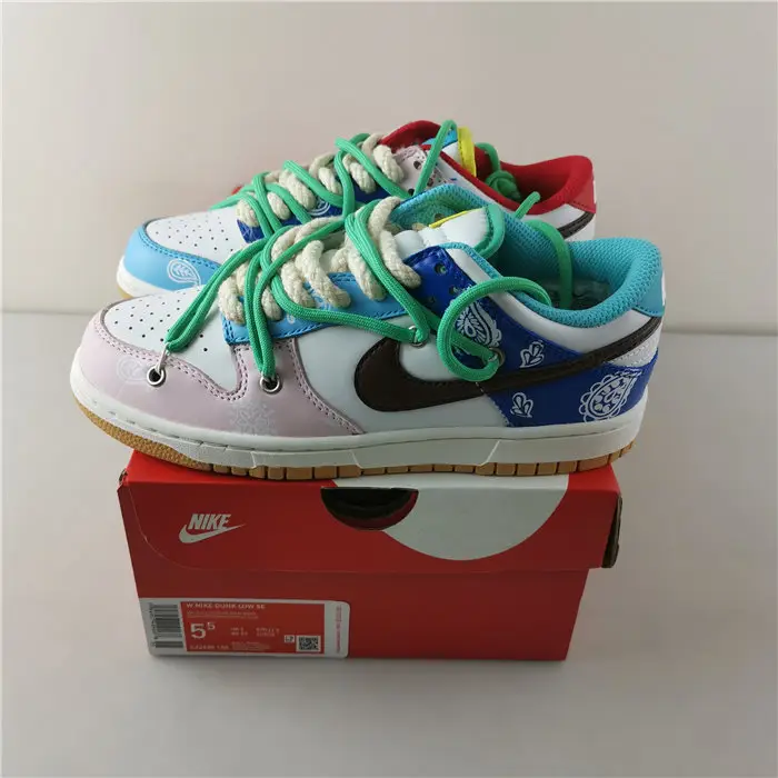 Nike Dunk Low SE ‘’ FREE.99'' 