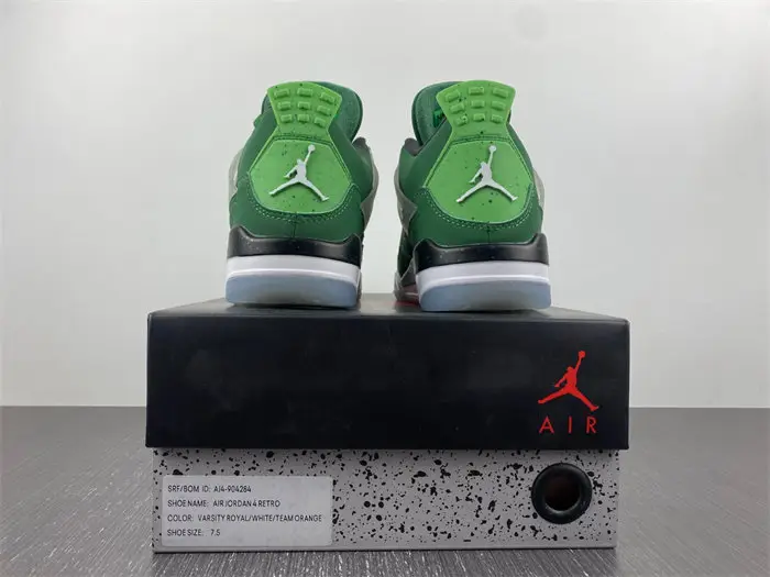 Air Jordan 4 PE 
