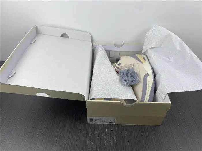 Jordan 3 Retro Muslin 