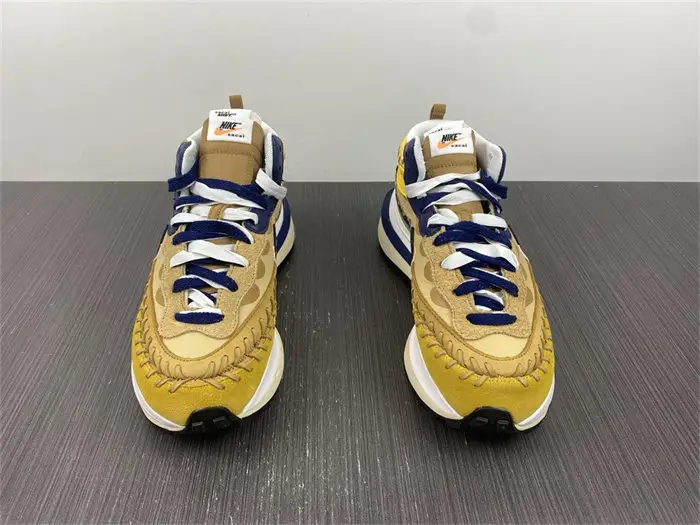 Nike Vaporwaffle sacai Jean Paul Gaultier Sesame Blue 