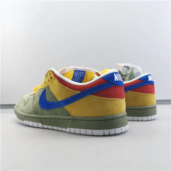 NIKE DUNK LOW PREMIUM SB 'PUFF N STUFF' 