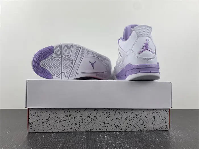 Air Jordan 4 