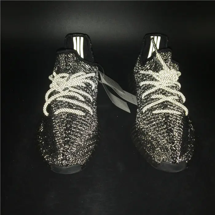 adidas Yeezy Boost 350 V2  black 