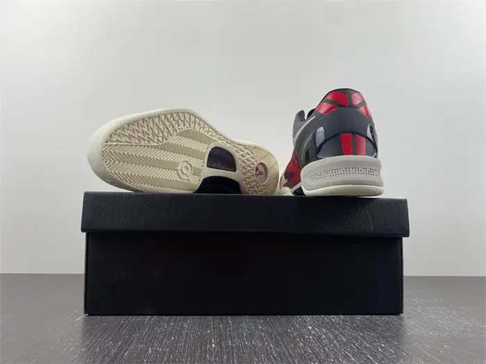 Nike Kobe 8 Milk Snake 