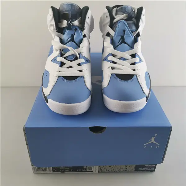 AIR JORDAN 