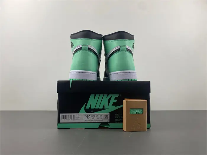 Air Jordan 1 High OG 