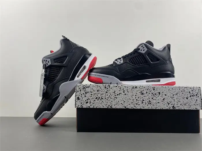 Air Jordan 4 