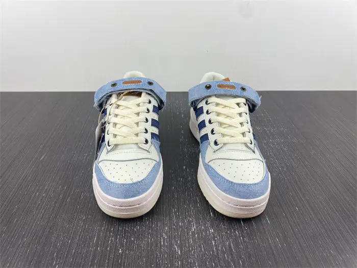 adidas Forum Low Blue Cloud White 