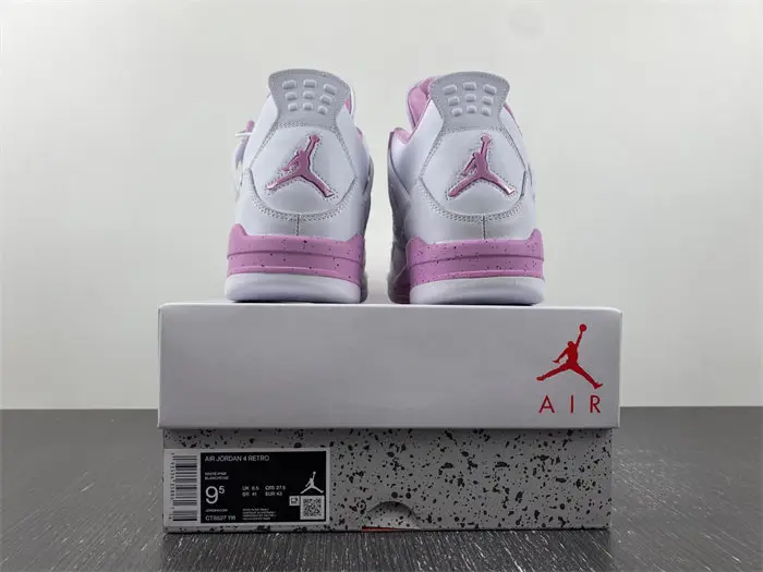 Air Jordan 4 