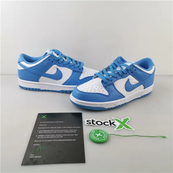 Nike Dunk Low UNC (2021) 