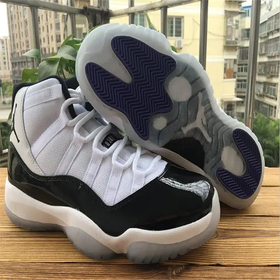 AIR JORDAN 11 RETRO CONCORD (2011)  CBF272