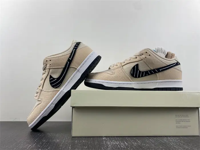 Nike SB Dunk Low Albino & Preto FD2627 