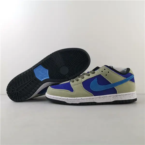Nike Dunk Low SB Celadon 
