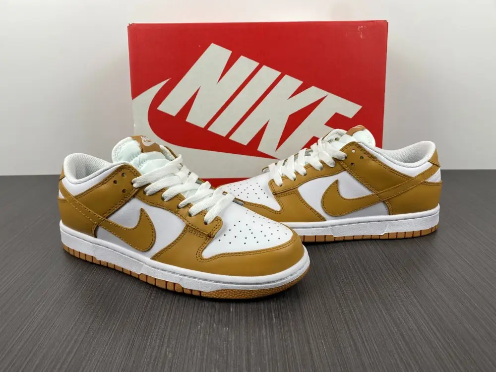 Nike Dunk Low Harvest Moon (W) 