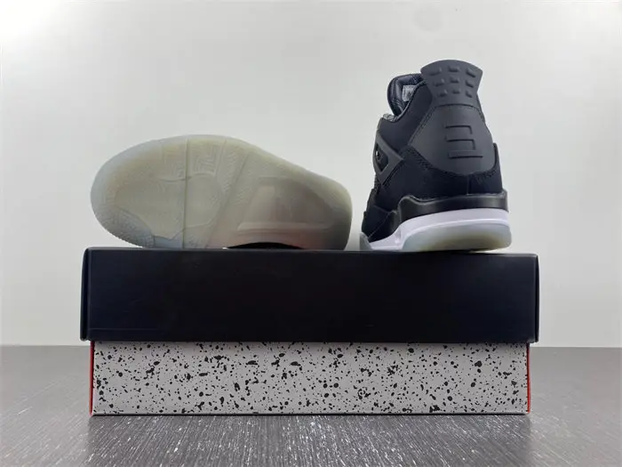 Air Jordan 4 