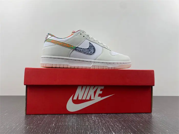 Nike Dunk Low GS 