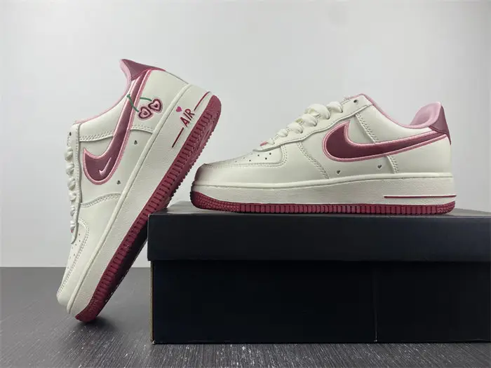 Nike Air Force 1 Low Valentine’s Day 