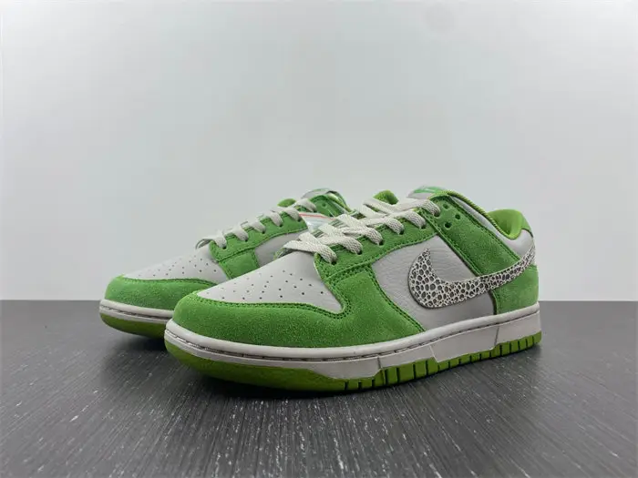 Nike Dunk Low AS Safari Swoosh Chlorophyll 