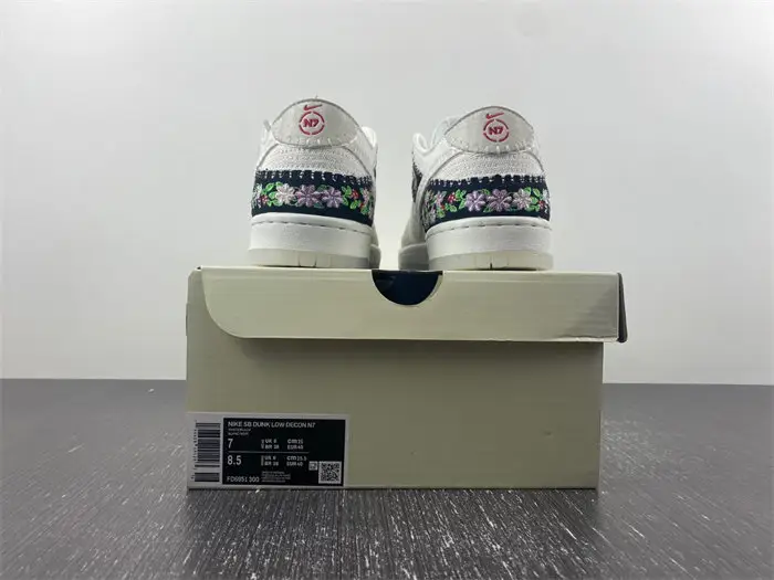 Nike SB Dunk Low Decon 'N7 White Black' 