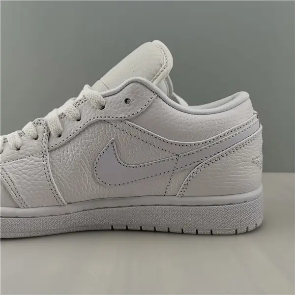Air Jordan 1 Low Triple White 