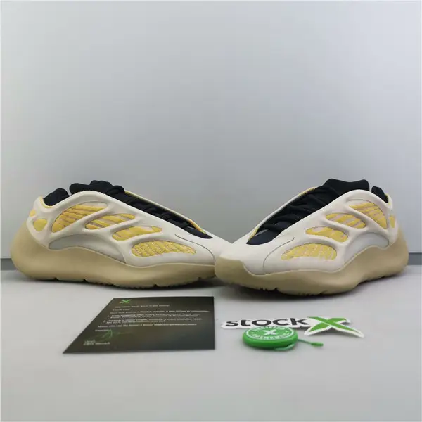 Yeezy 700 V3 