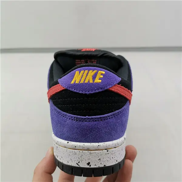 NIKE DUNK LOW SB SP 
