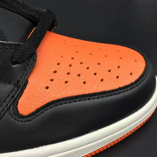 AIR JORDAN 1 RETRO HIGH 