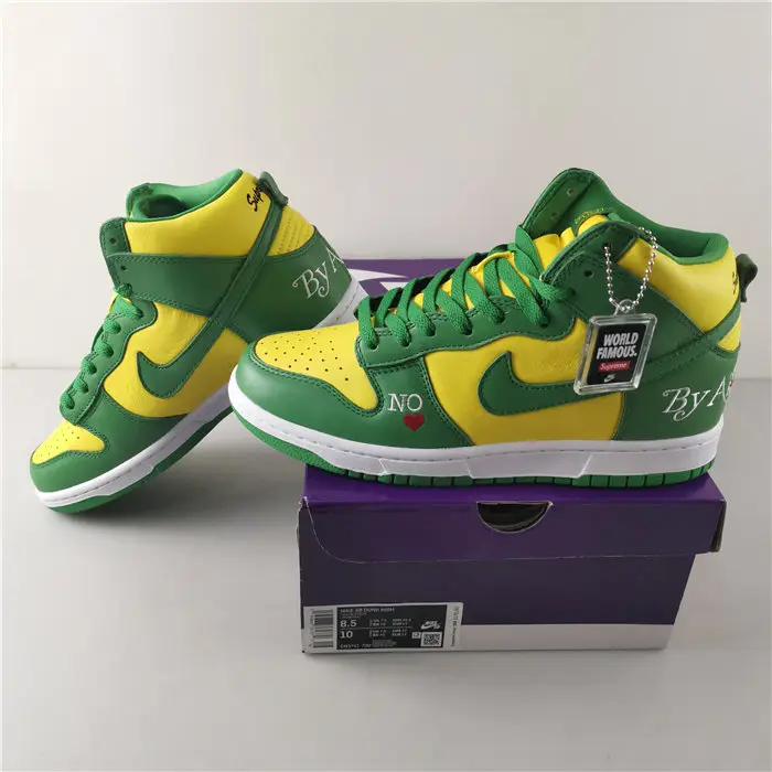Supreme x Nike SB Dunk High 