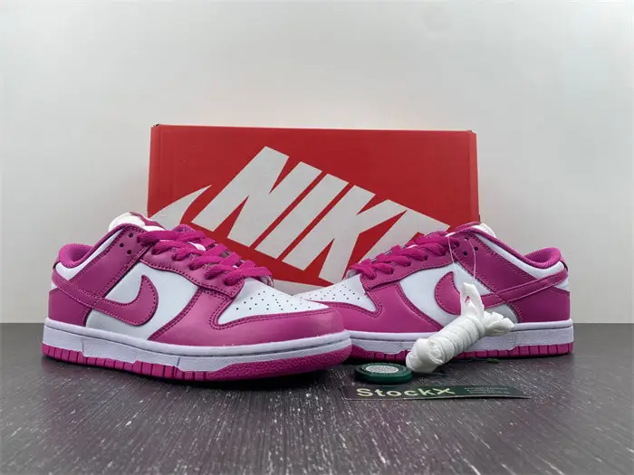 Nike Dunk Low Active Fuchsia 