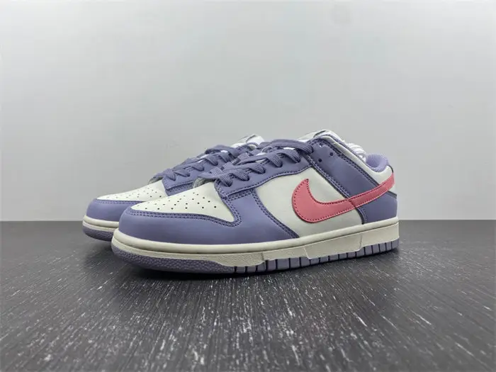 Nike Dunk Low Indigo Haze 