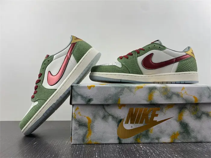 Air Jordan 1 Low OG Year of the Dragon 