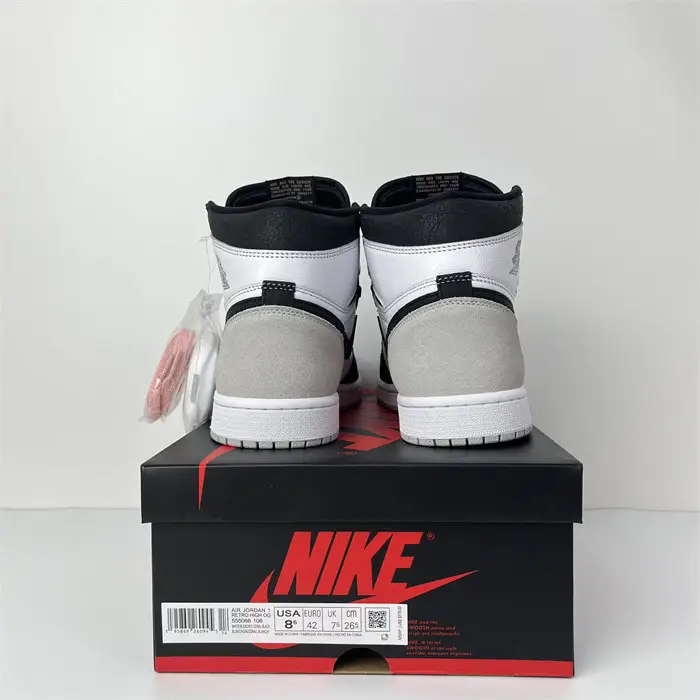 Jordan 1 Retro High OG Bleached Coral 