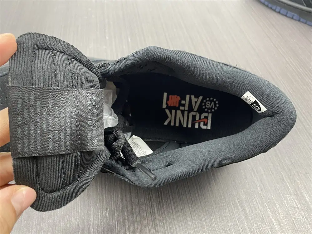 Nike Dunk Low SP Undefeated 5 On It Black 