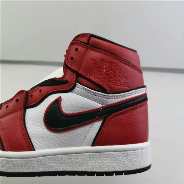 Air Jordan 1 Retro High OG 555088 