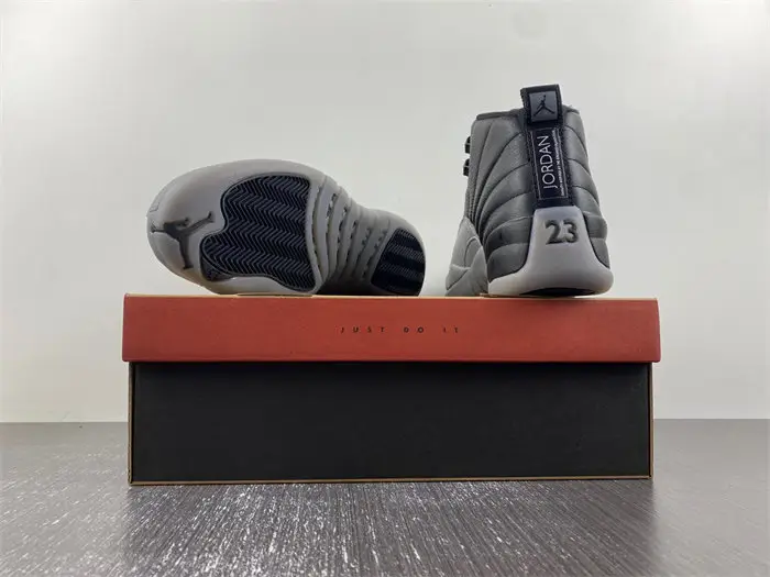 Jordan 12 Retro Stealth 