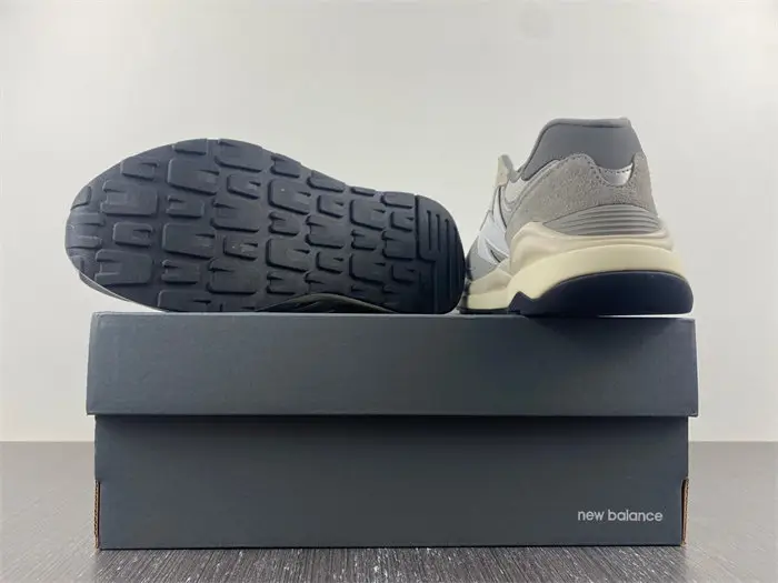 New Balance 57 40 Grey Day 