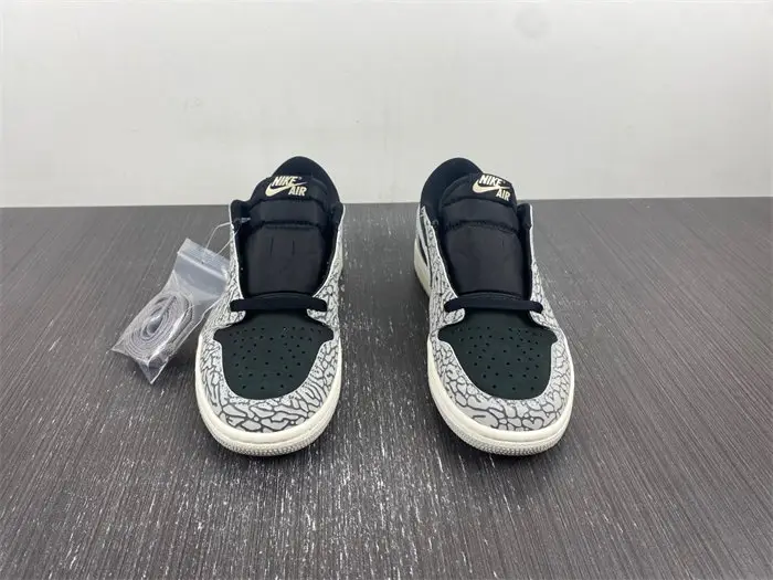 Air Jordan 1 Low 