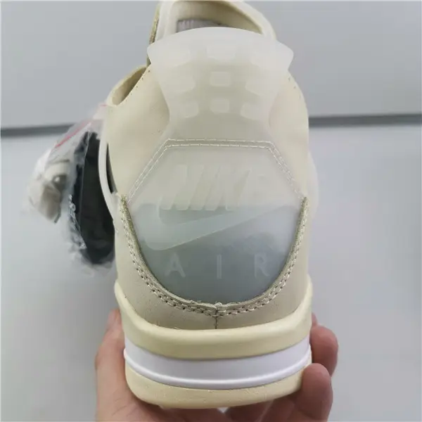 AIR JORDAN 4 X OFF WHITE 